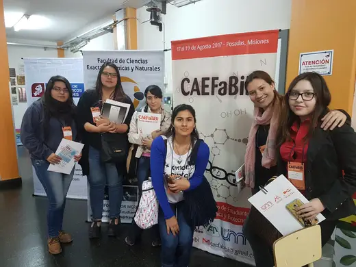 Estudiantes de la carrera en el congreso CAEFaBiBi de Posadas, 2017